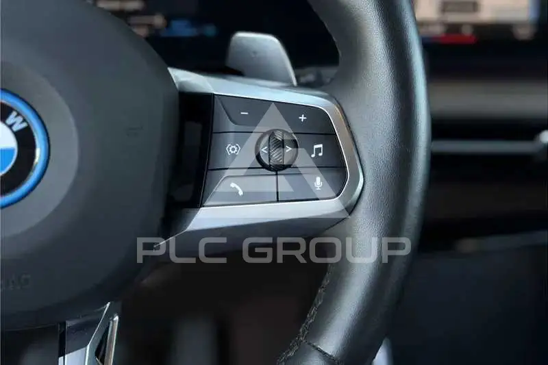 2023 BMW 218