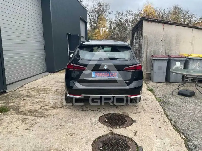 2023 BMW 218