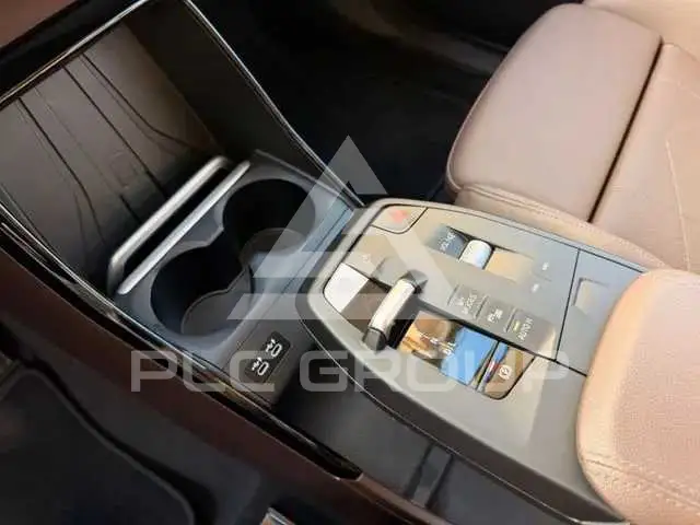 2023 BMW 218