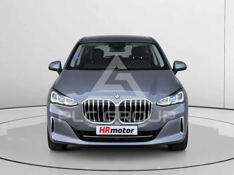 2023 BMW 218