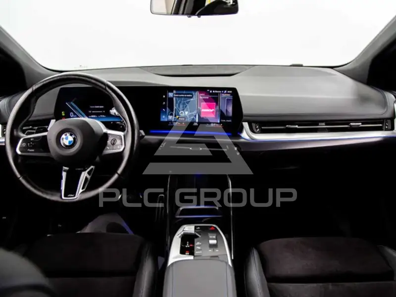 2023 BMW 218