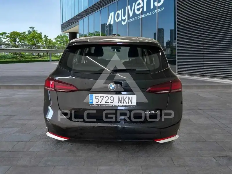 2023 BMW 218