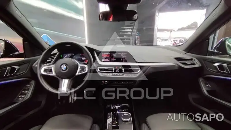 2023 BMW 218