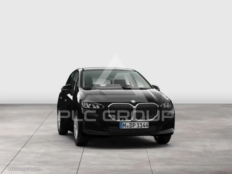 2023 BMW 218