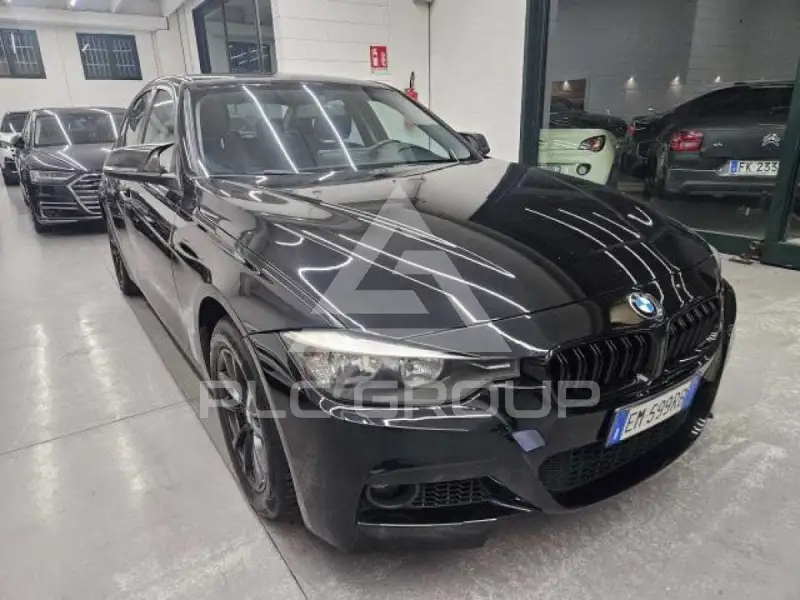 2023 BMW 218