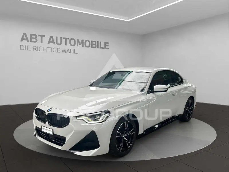 2023 BMW 218