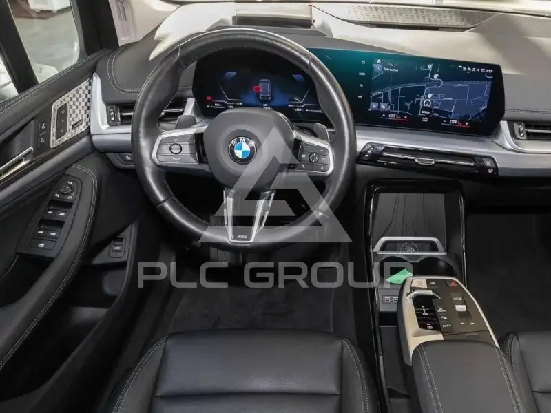 2023 BMW 218