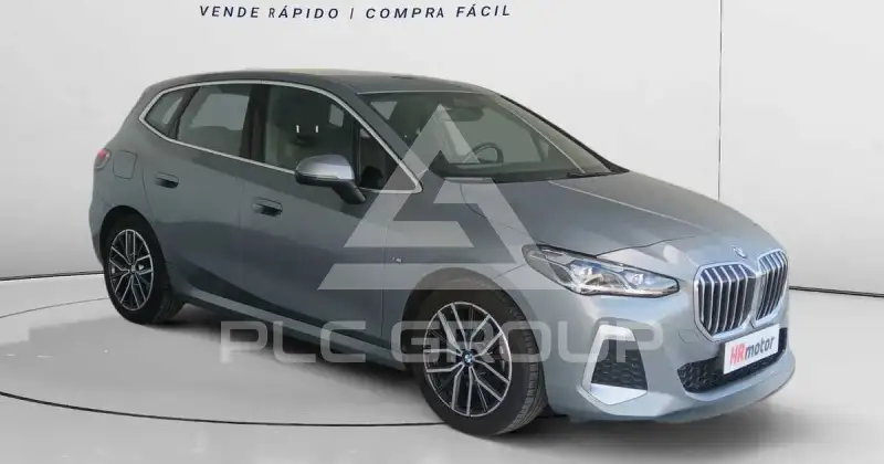 2023 BMW 218