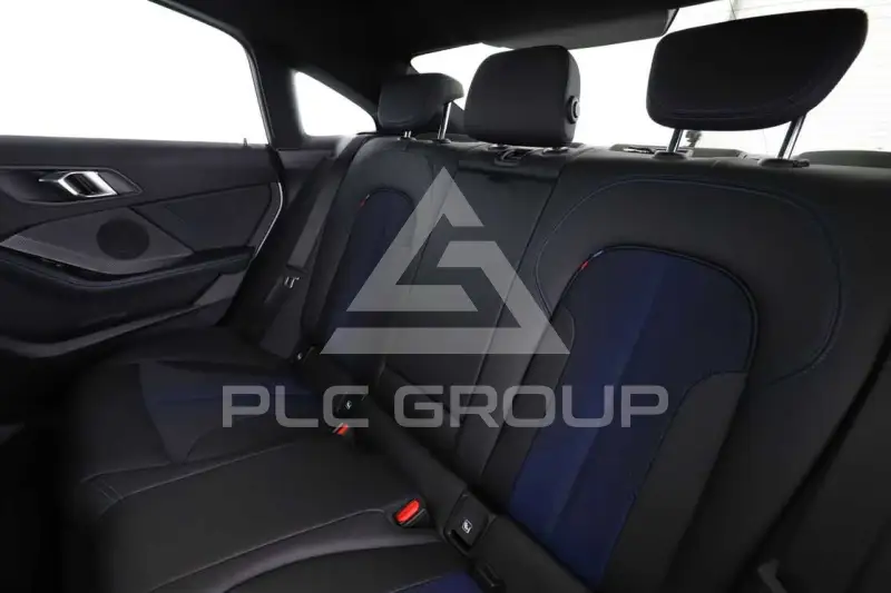 2023 BMW 218