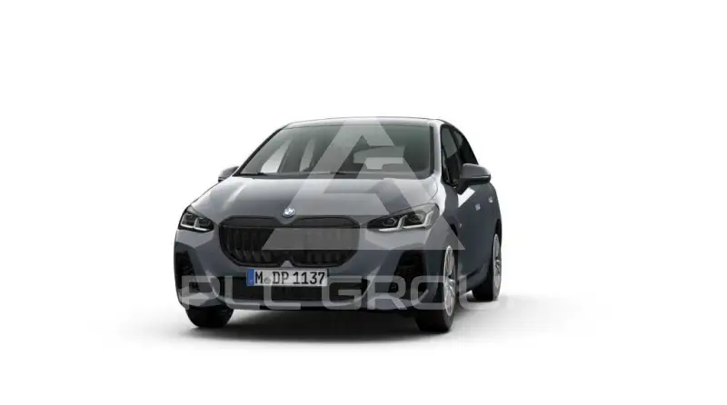2023 BMW 218