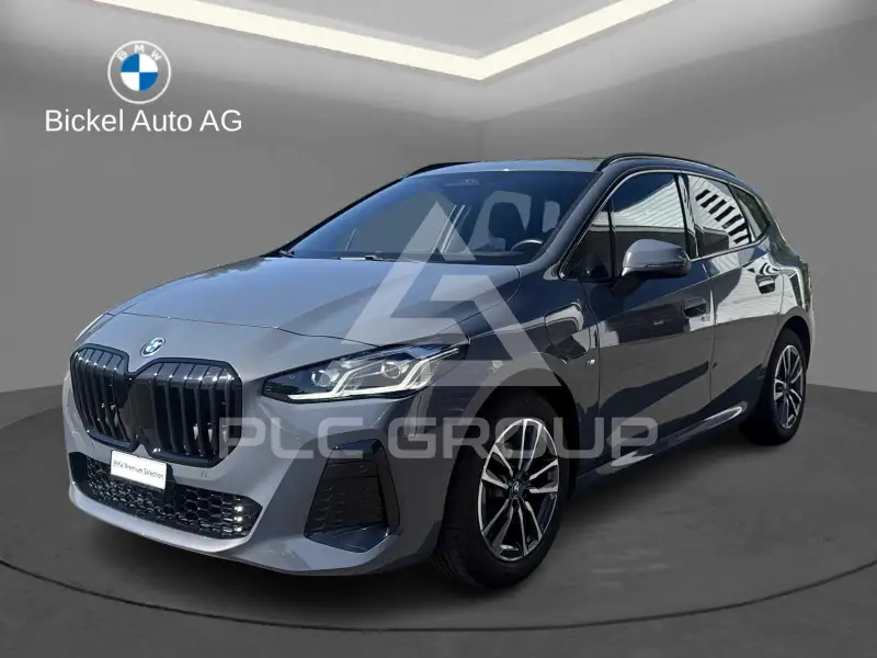2023 BMW 218
