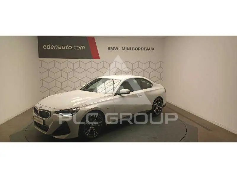2023 BMW 218