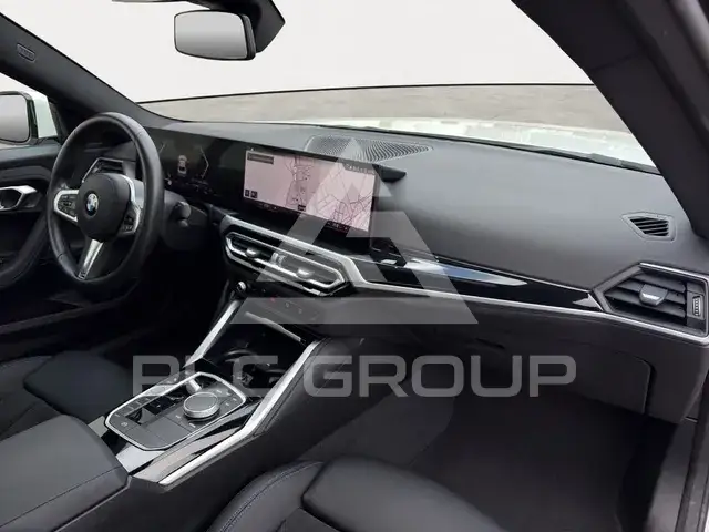 2023 BMW 218