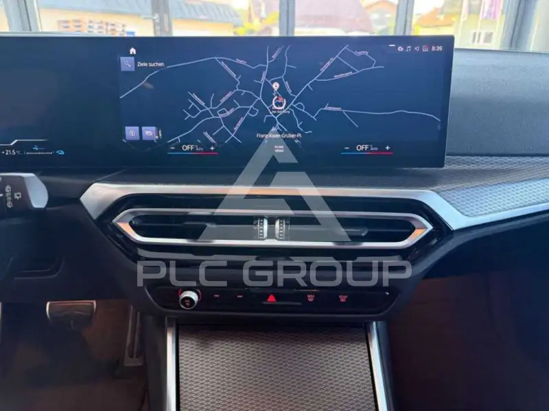2023 BMW 218