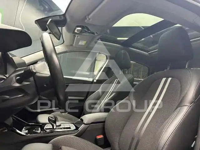 2023 BMW 218