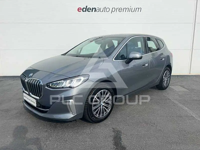 2023 BMW 218