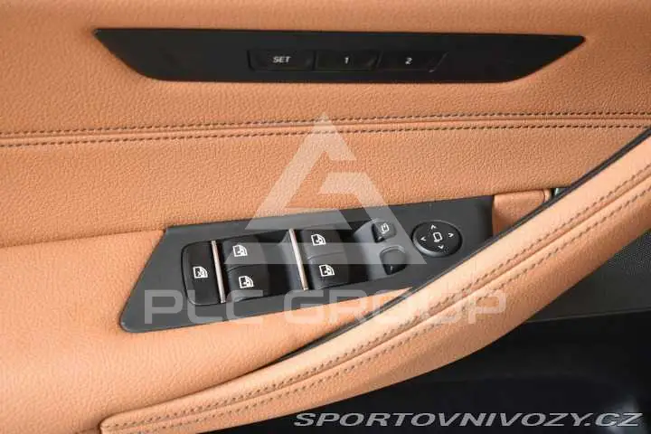2023 BMW 218