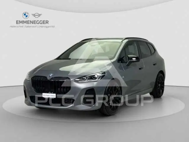 2023 BMW 218
