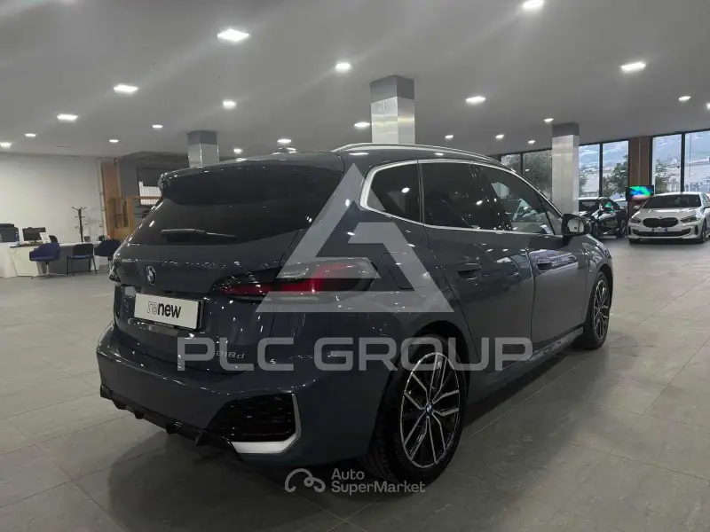2023 BMW 218