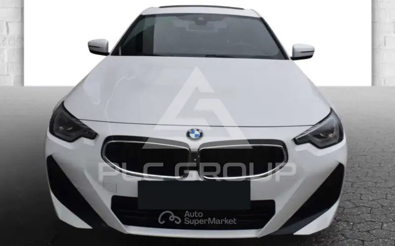2023 BMW 218