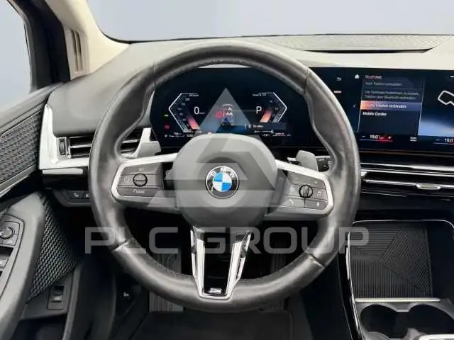2023 BMW 218