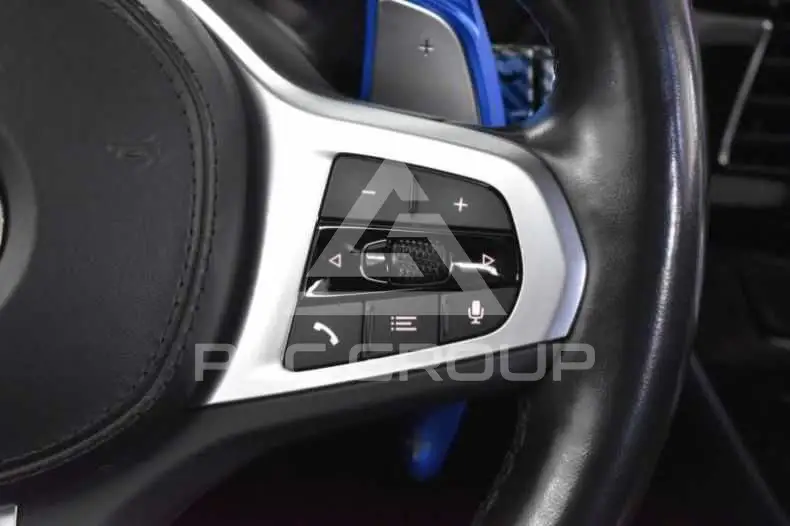 2023 BMW 523