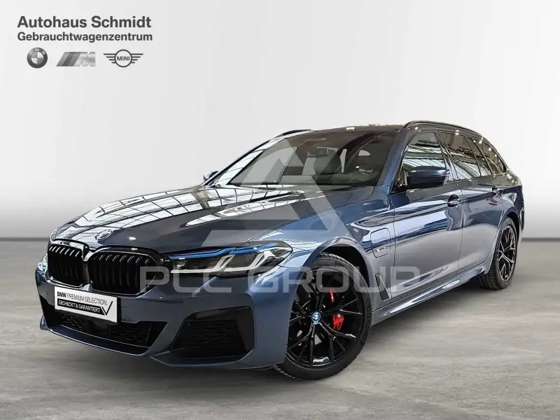 2023 BMW 523