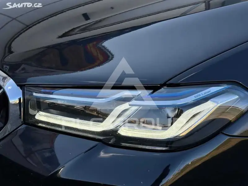2023 BMW 523