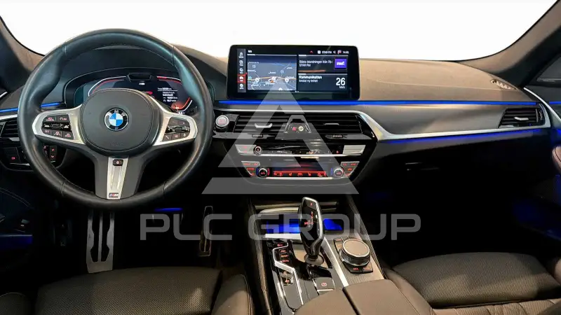 2023 BMW 523