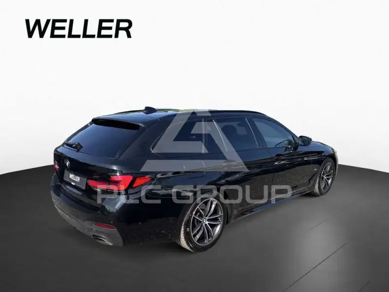 2023 BMW 523