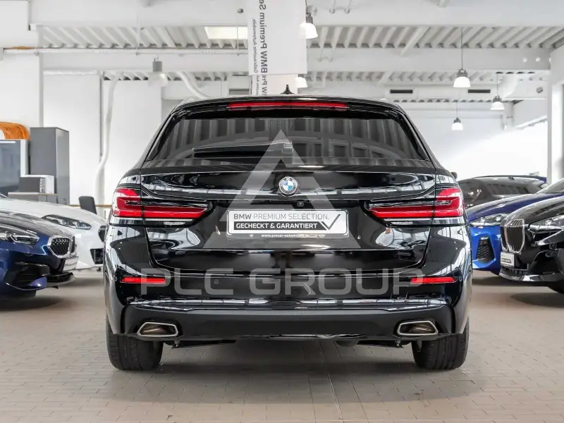 2023 BMW 523
