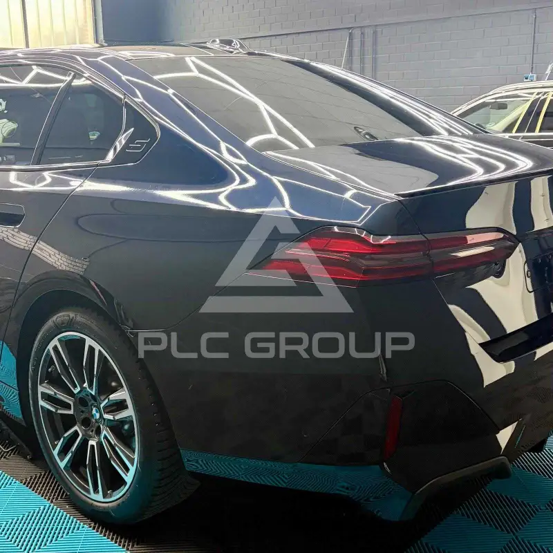 2023 BMW 523