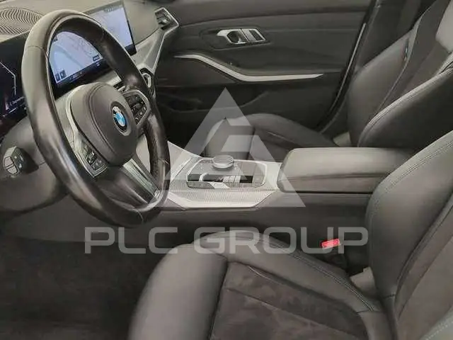 2023 BMW 330