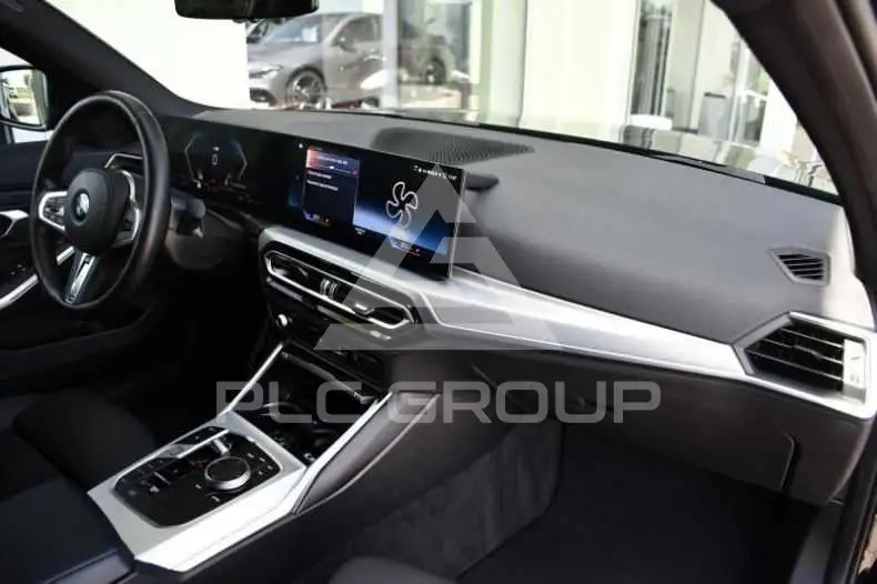 2023 BMW 330