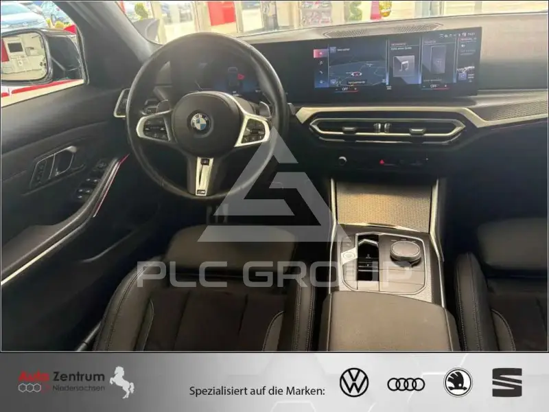 2023 BMW 330