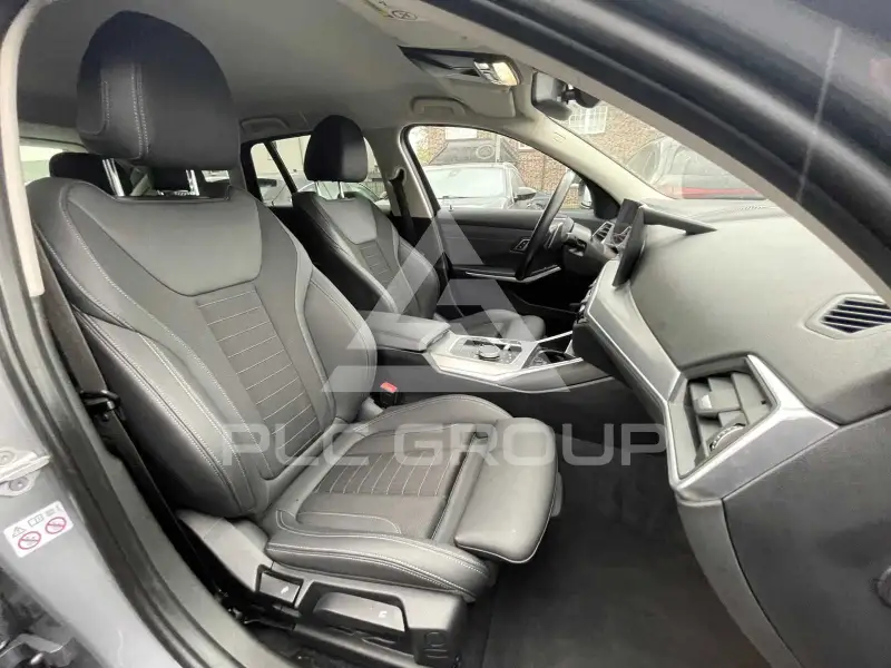2023 BMW 330