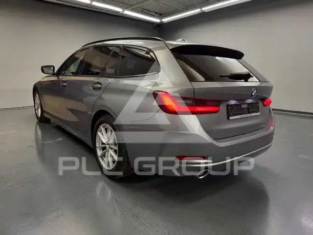 2023 BMW 330