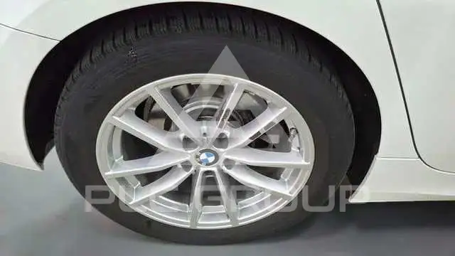 2023 BMW 330