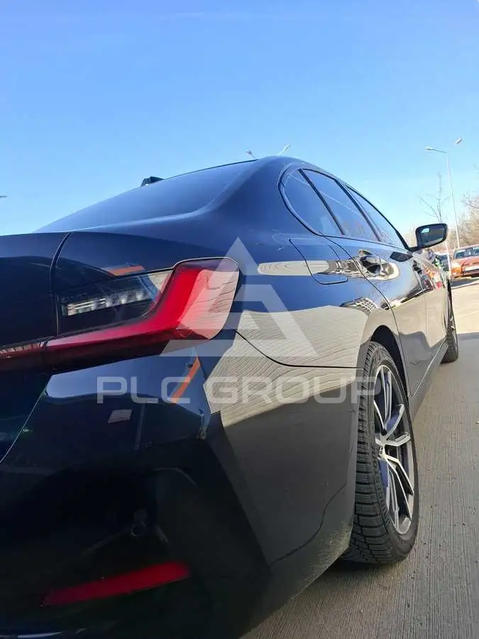 2023 BMW 330