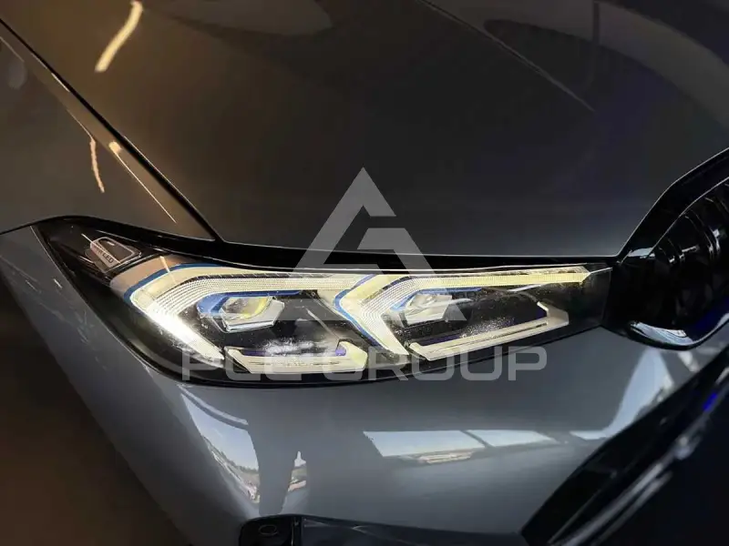 2023 BMW 330