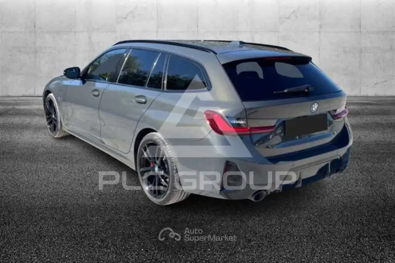 2023 BMW 330