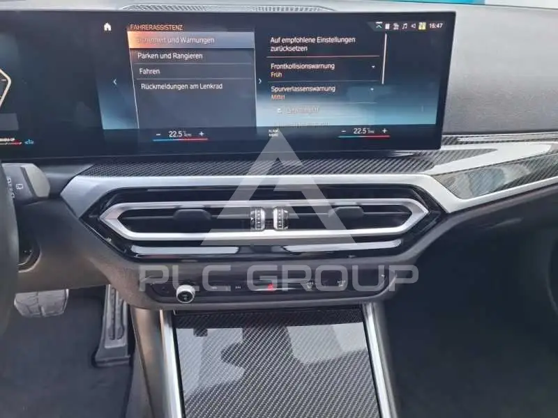 2023 BMW 330