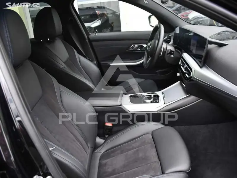 2023 BMW 330
