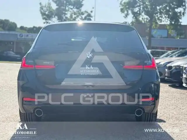 2023 BMW 330