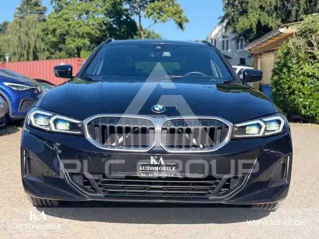 2023 BMW 330
