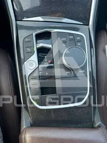 2023 BMW 330