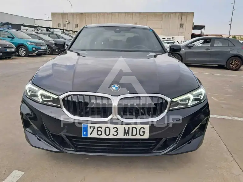 2023 BMW 330