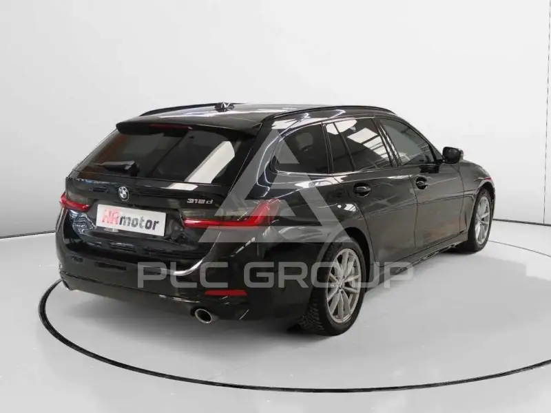 2023 BMW 330