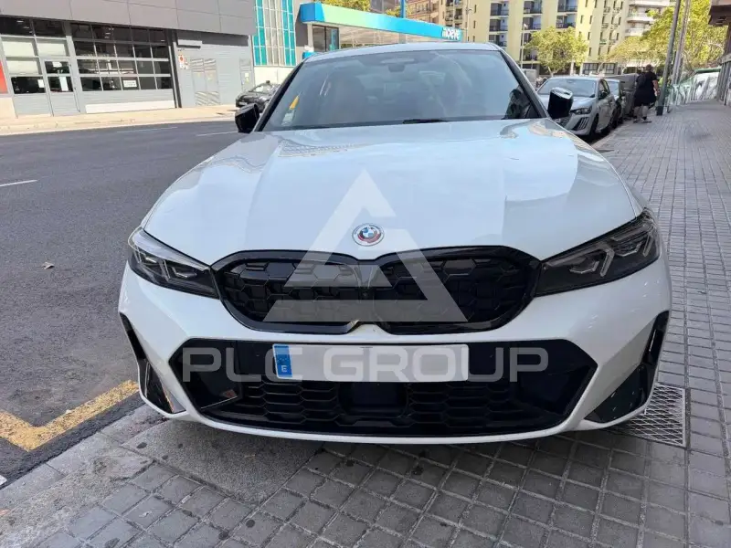 2023 BMW 330