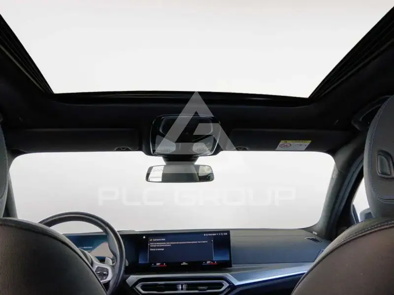2023 BMW 330